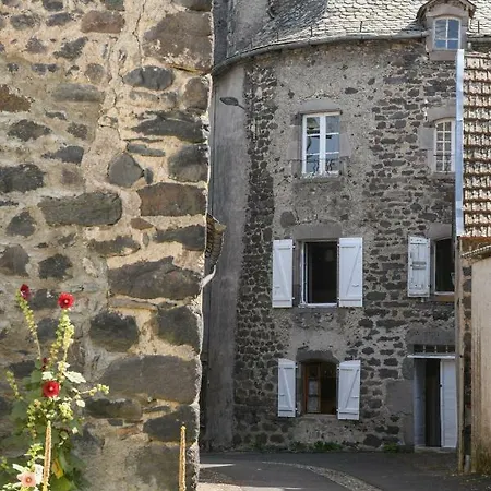 Hébergement de vacances Les Anges D'allanche Allanche